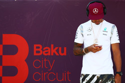 Льюїс Хемілтон, Mercedes AMG F1 на параді пілотів