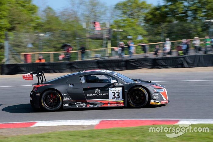 #33 Belgian Audi Club Team WRT Audi R8 LMS ultra: Enzo Ide, Christopher Mies