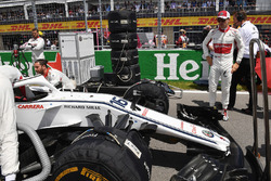 Charles Leclerc, Sauber C37 on the grid