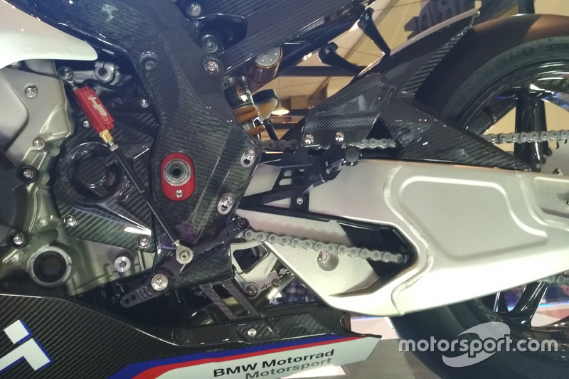 BMW HP4