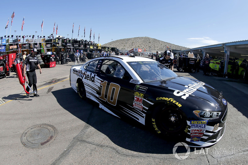 Aric Almirola, Stewart-Haas Racing, Ford Fusion Smithfield