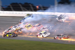 Huge crash on lap 54