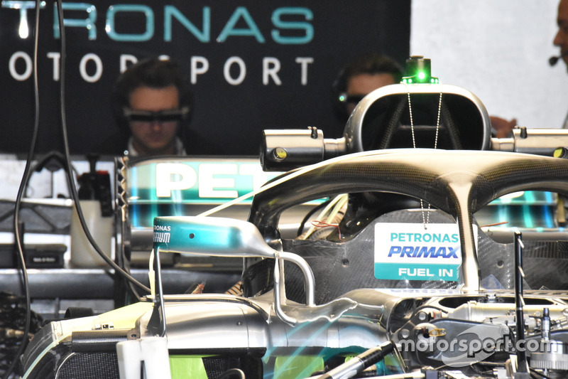 Mercedes AMG F1 W09 mirror
