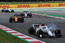 Charles Leclerc, Sauber C37 locks up