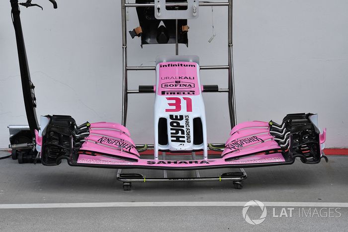 El morro y alerones delanteros del Force India VJM11
