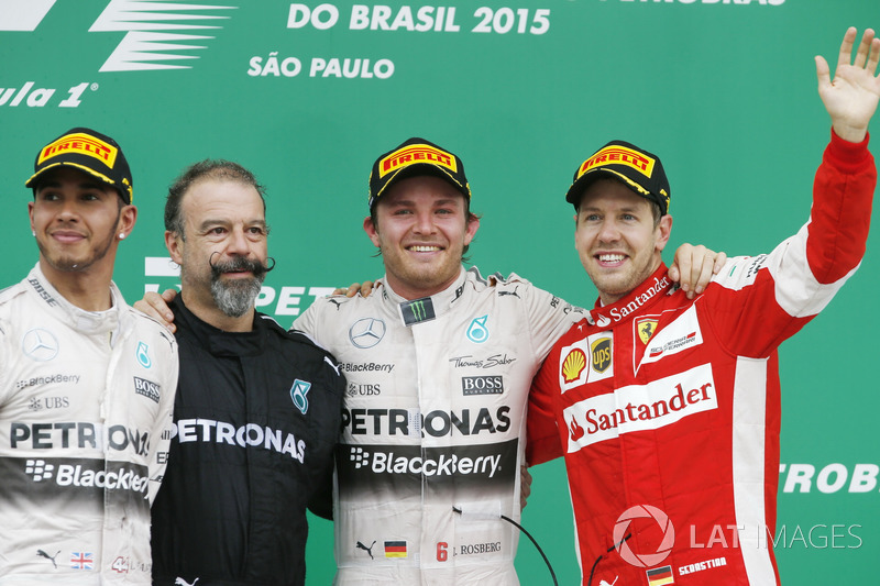 Podium: second place Lewis Hamilton, Mercedes AMG, James Waddell, Composite Technician, Mercedes AMG