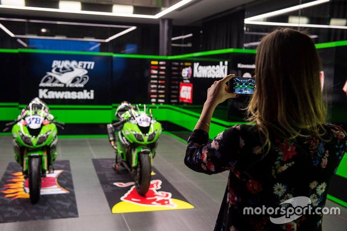 Kawasaki ZX-10RR Puccetti Racing