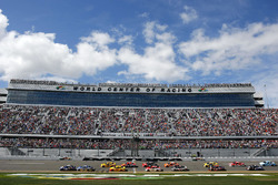 Start: Chase Elliott, Hendrick Motorsports Chevrolet leads