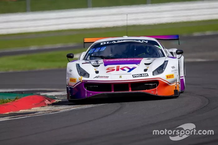 #93 Tempesta Racing Ferrari 488 GT3: Chris Buncombe, Jonathan Hui, Chris Froggatt