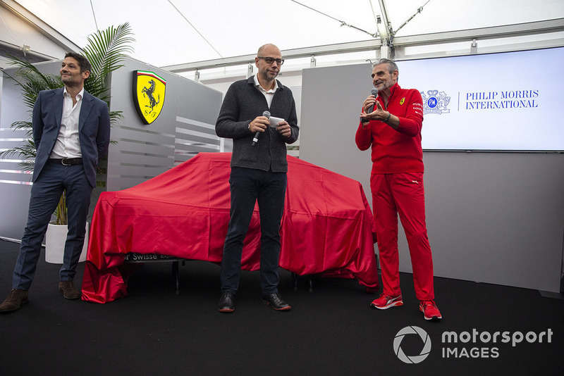 Maurizio Arrivabene, Team Principal, Ferrari, al lancio della nuova livrea Ferrari