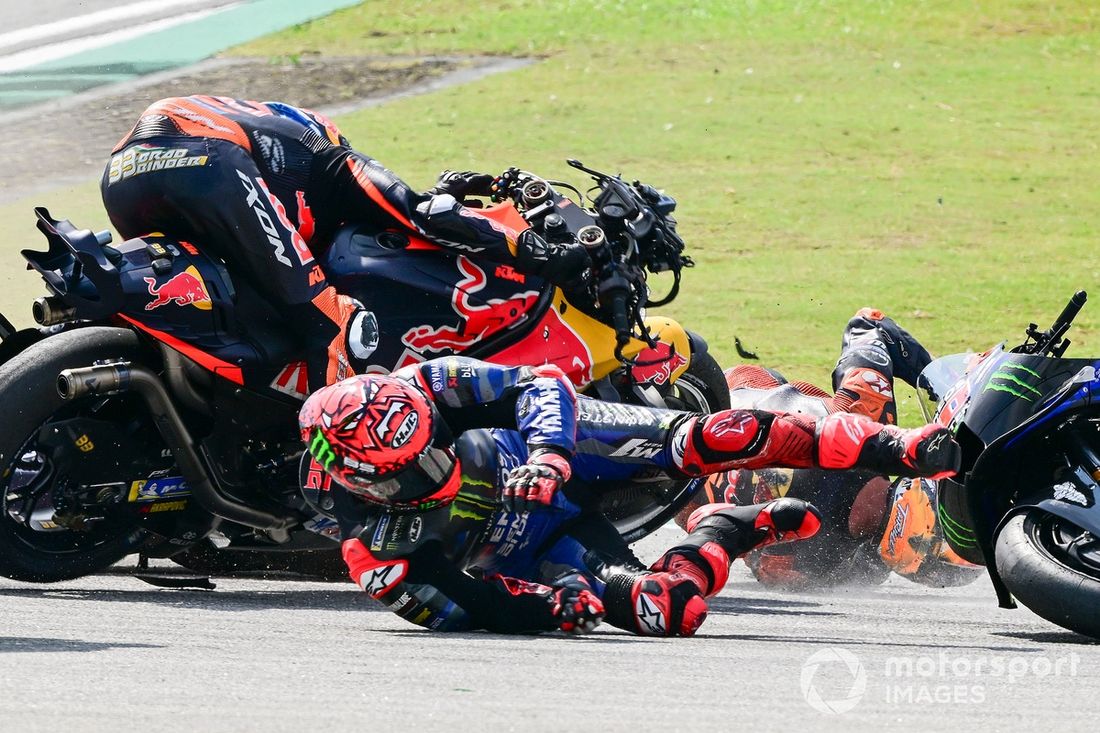 Brad Binder, Red Bull KTM Factory Racing, Jack Miller, Red Bull KTM Factory Racing, Fabio Quartararo, Yamaha Factory Racing Crash