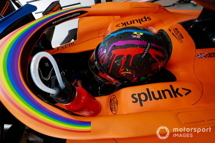 El casco especial de Lando Norris, McLaren. ¡Pasa las fotos para ver más!