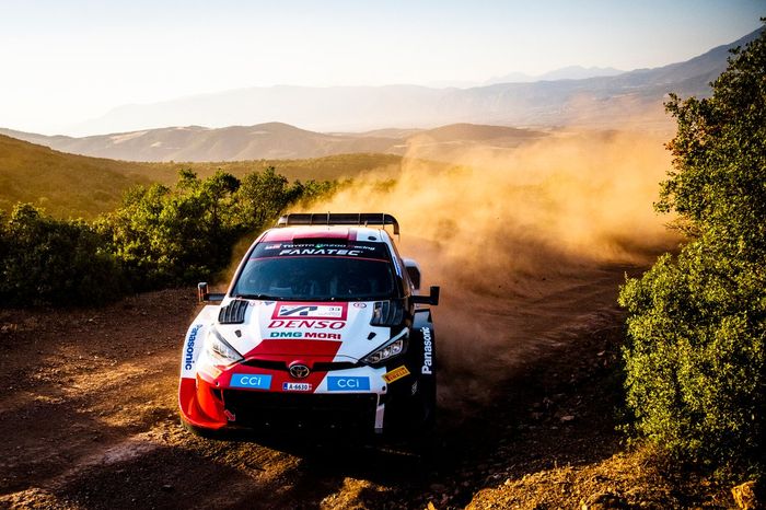 Elfyn Evans, Scott Martin, Toyota Gazoo Racing WRT Toyota GR Yaris Rally1