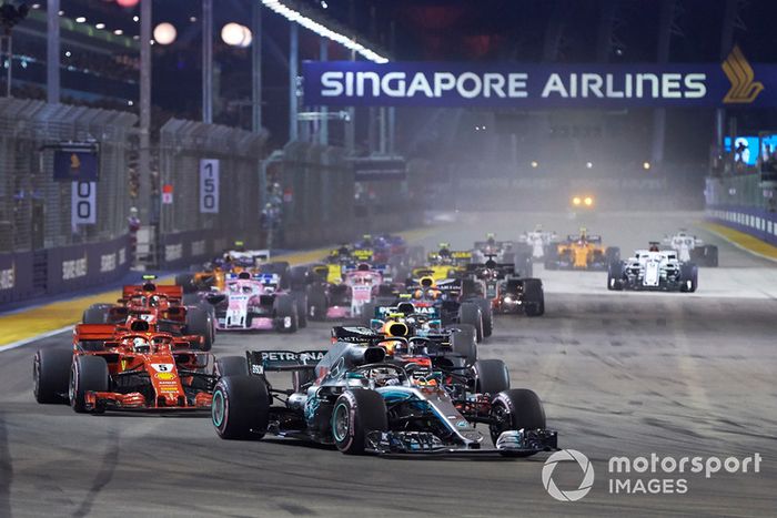 Lewis Hamilton, Mercedes AMG F1 W09 EQ Power+,  Sebastian Vettel, Ferrari SF71H, Max Verstappen, Red Bull Racing RB14, Valtteri Bottas, Mercedes AMG F1 W09 EQ Power+, Daniel Ricciardo, Red Bull Racing RB14, Kimi Raikkonen, Ferrari SF71H