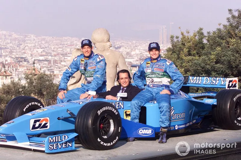 Présentation de la Benetton B200 (2000)