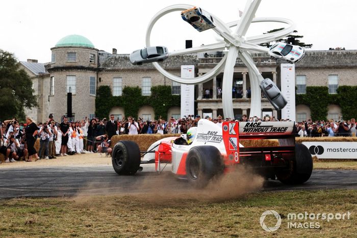 Sebastian Vettel, McLaren-Ford MP4/8