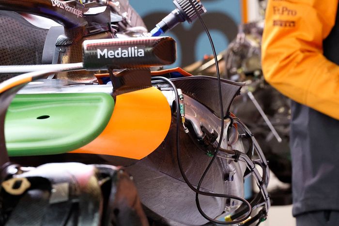 McLaren MCL60 detalle
