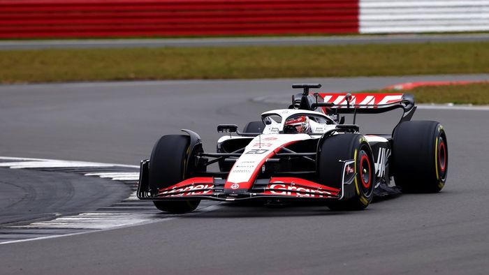 Kevin Magnussen, Haas VF-23 
