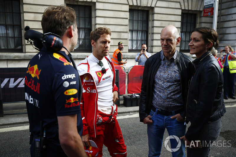 Christian Horner, Teambaas, Red Bull Racing, Sebastian Vettel, Ferrari, Adrian Newey, CTO, Red Bull 