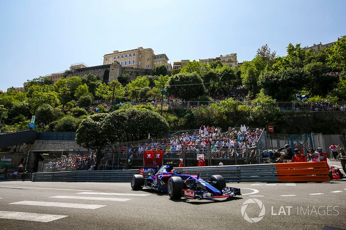 Carlos Sainz Jr., Scuderia Toro Rosso STR12