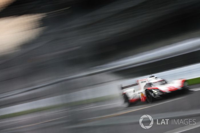 #1 Porsche Team Porsche 919 Hybrid: Neel Jani, Andre Lotterer, Nick Tandy