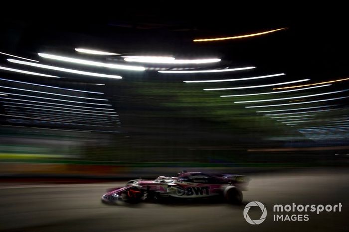 15: Sergio Perez, Racing Point RP19, 1:38.620 (incluidas 5 posiciones de penalización por caja de cambios)