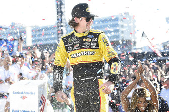1. Ryan Blaney, Team Penske, Ford Fusion Menards/Pennzoil