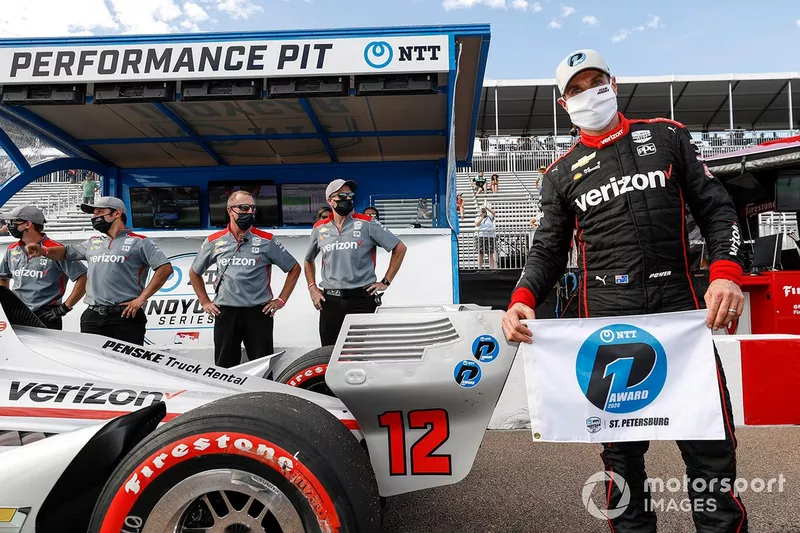 Ganador de la pole Will Power, Team Penske Chevrolet