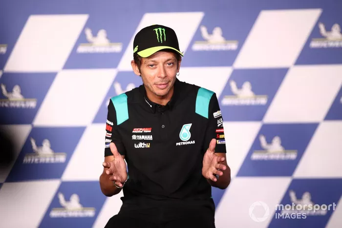 Valentino Rossi, Petronas Yamaha SRT anuncia su retiro de MotoGP
