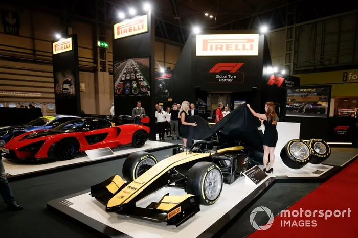 Pirelli presenta sus neumáticos F2 de 18 pulgadas para 2020