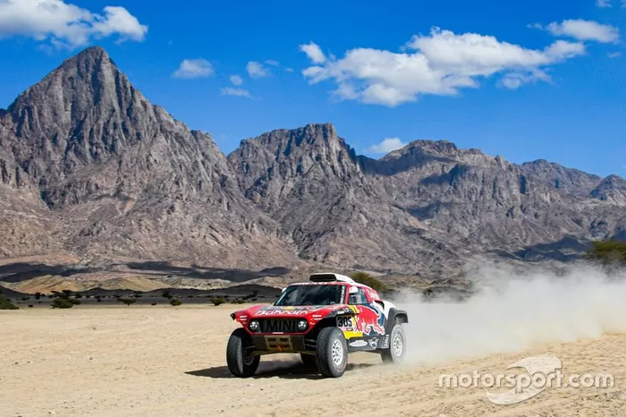 #305 JCW X-Raid Team: Carlos Sainz, Lucas Cruz