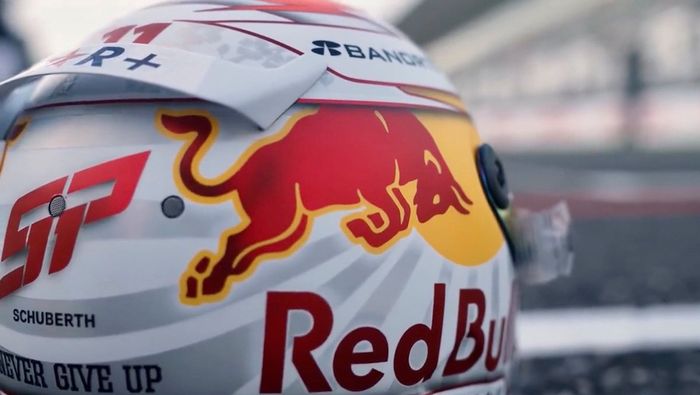Casco de Sergio Pérez. Red Bull Racing 