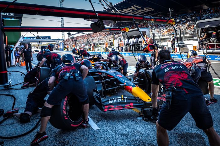 Max Verstappen, Red Bull Racing RB18