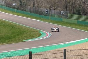 Las primeras fotos en pista del Racing Bulls VCARB 02 para la F1 2025