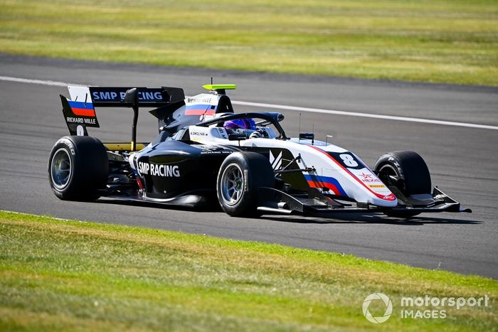 Alexander Smolyar, ART Grand Prix 