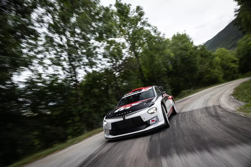 Lancia Ypsilon Rally2 HF Integrale