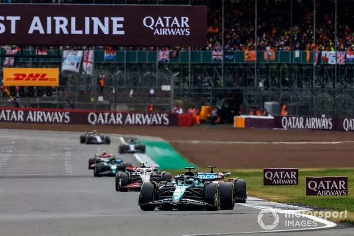 Lance Stroll, Aston Martin AMR24, Charles Leclerc, Ferrari SF-24