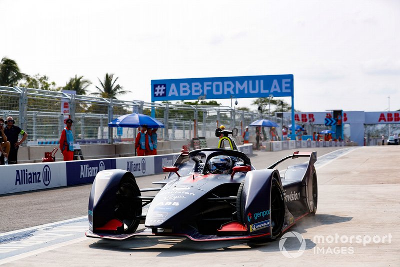 4 место: Сэм Берд (Envision Virgin Racing) – 54 очка