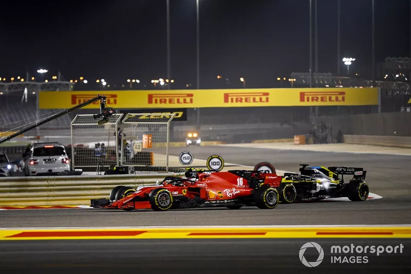 Charles Leclerc, Ferrari SF1000, Daniel Ricciardo, Renault F1 Team R.S.20