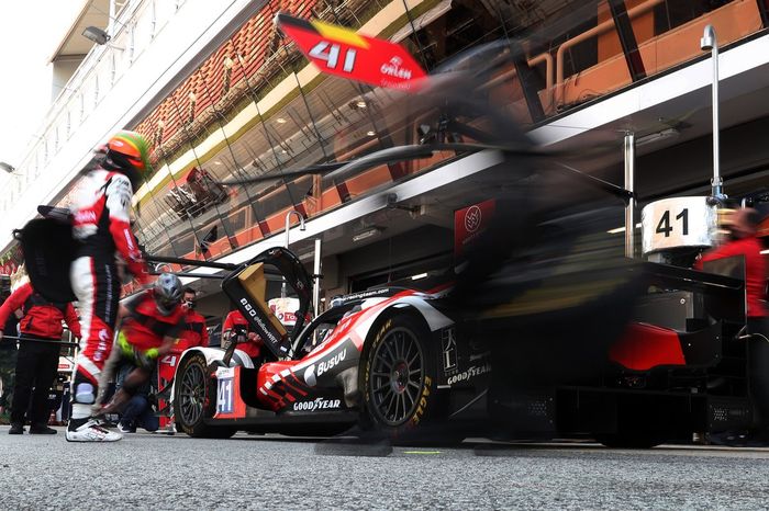 #41 Team WRT Oreca 07 - Gibson: Louis Delétraz, Robert Kubica, Yifei Ye