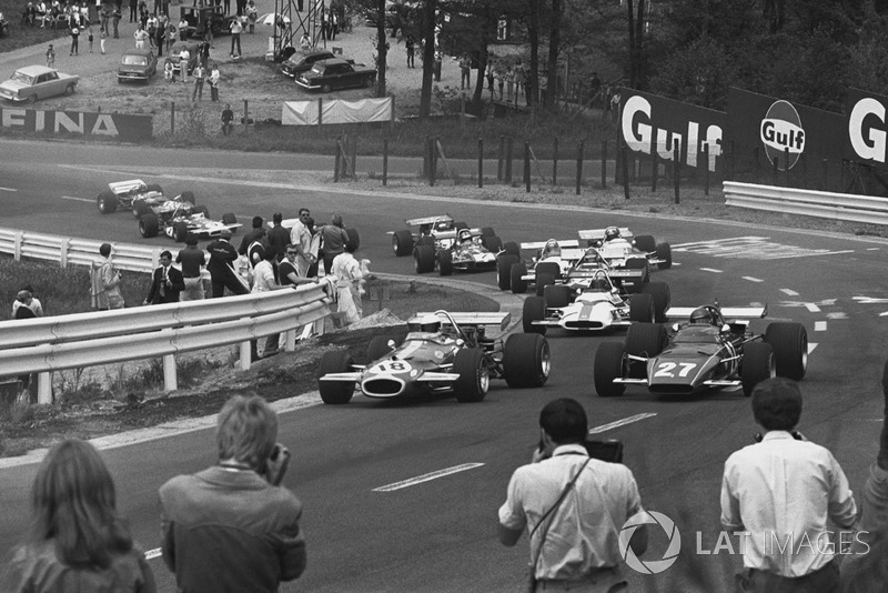 Jack Brabham, Brabham BT33-Ford, leads Jacky Ickx, Ferrari 312B