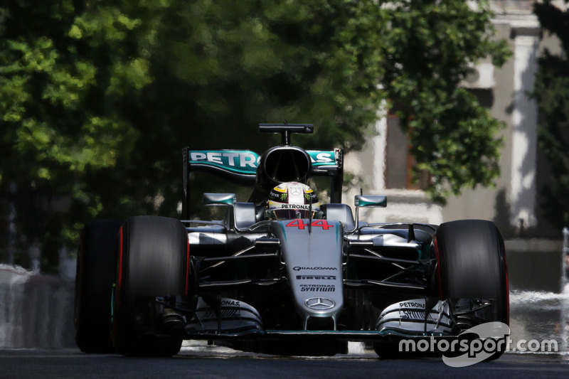 Lewis Hamilton, Mercedes AMG F1 W07 Hybrid