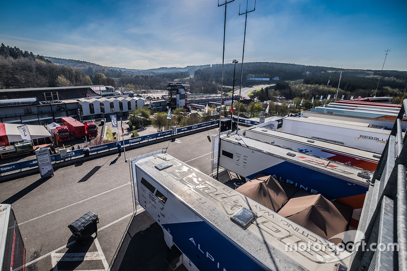 Vista del paddock de Spa