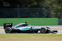 Lewis Hamilton, Mercedes AMG F1 W07 Hybrid