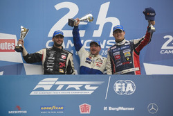 Podium: 1. Jochen Hahn, MAN; 2. Norbert Kiss, Mercedes-Benz; 3. Adam Lacko, Freightliner