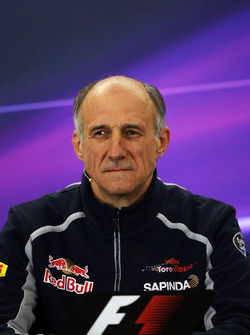 Керівник Scuderia Toro Rosso Франц Тост на прес-конференції