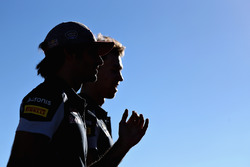 Carlos Sainz Jr., Scuderia Toro Rosso; Daniil Kvyat, Scuderia Toro Rosso