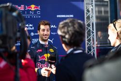 Daniel Ricciardo, Red Bull Racing con los medios