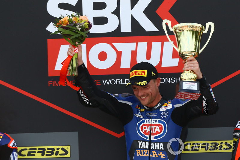 Podio: Alex Lowes, Pata Yamaha