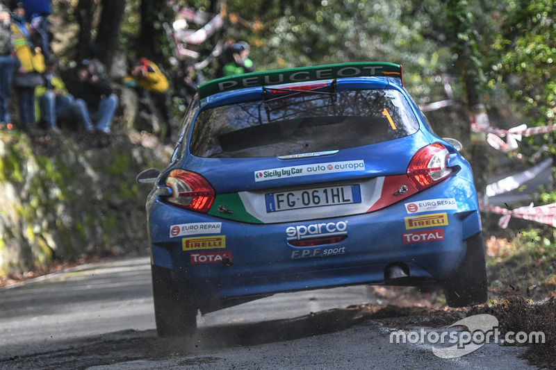Paolo Andreucci, Anna Andreussi, Peugeot 208 T16 R5, Peugeot Sport Italia